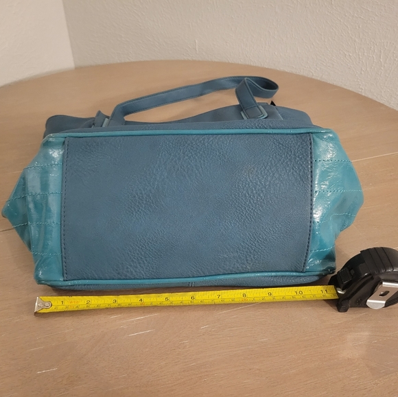 G by Guess Tote Bag - Picture 11 of 13